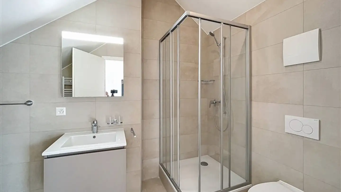 Attic flat for rent - 1166 Perroy - Photo 4