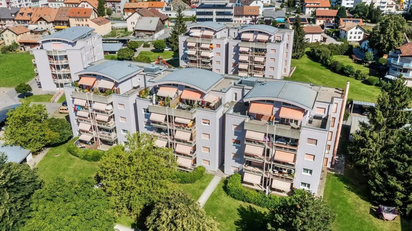 Workshop for rent - Rue Des Auges, 1635 La Tour-de-Trême