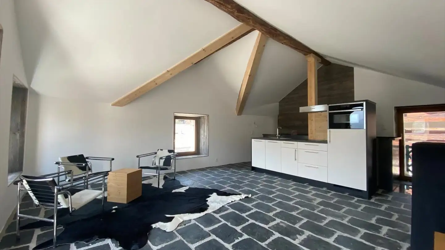 Edificio ad uso misto in vendita - 1968 Mase - Photo 2