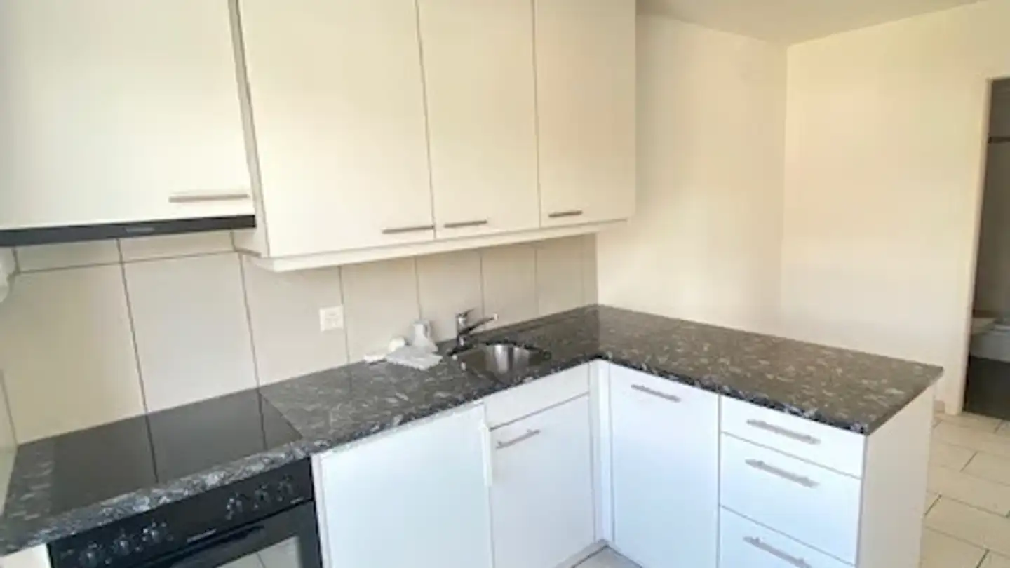 Apartment for rent - Rue D'aegerten / Aegertenstrasse 28, 2503 Biel/Bienne - Photo 2