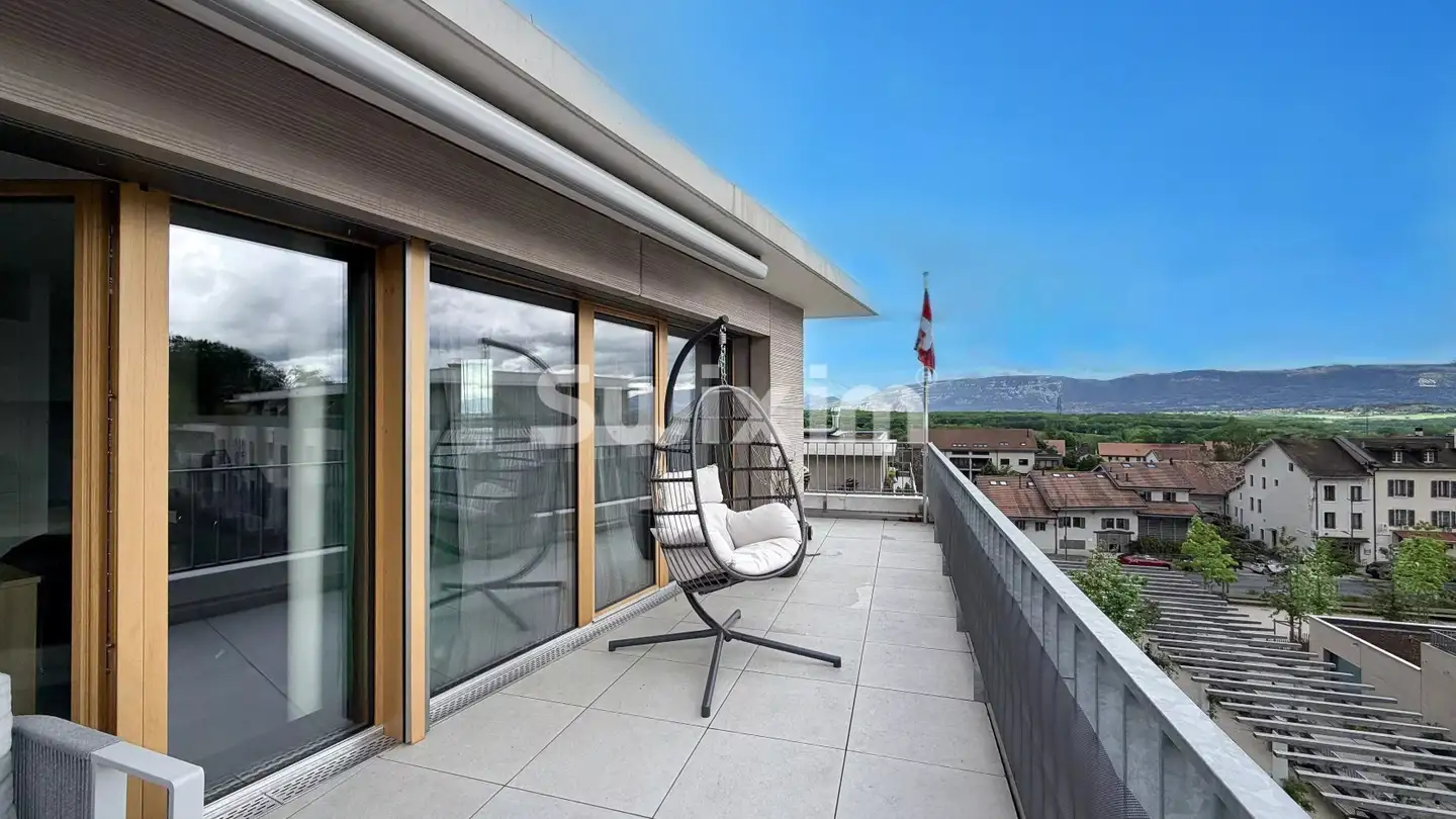 Attique à vendre - 1242 Satigny