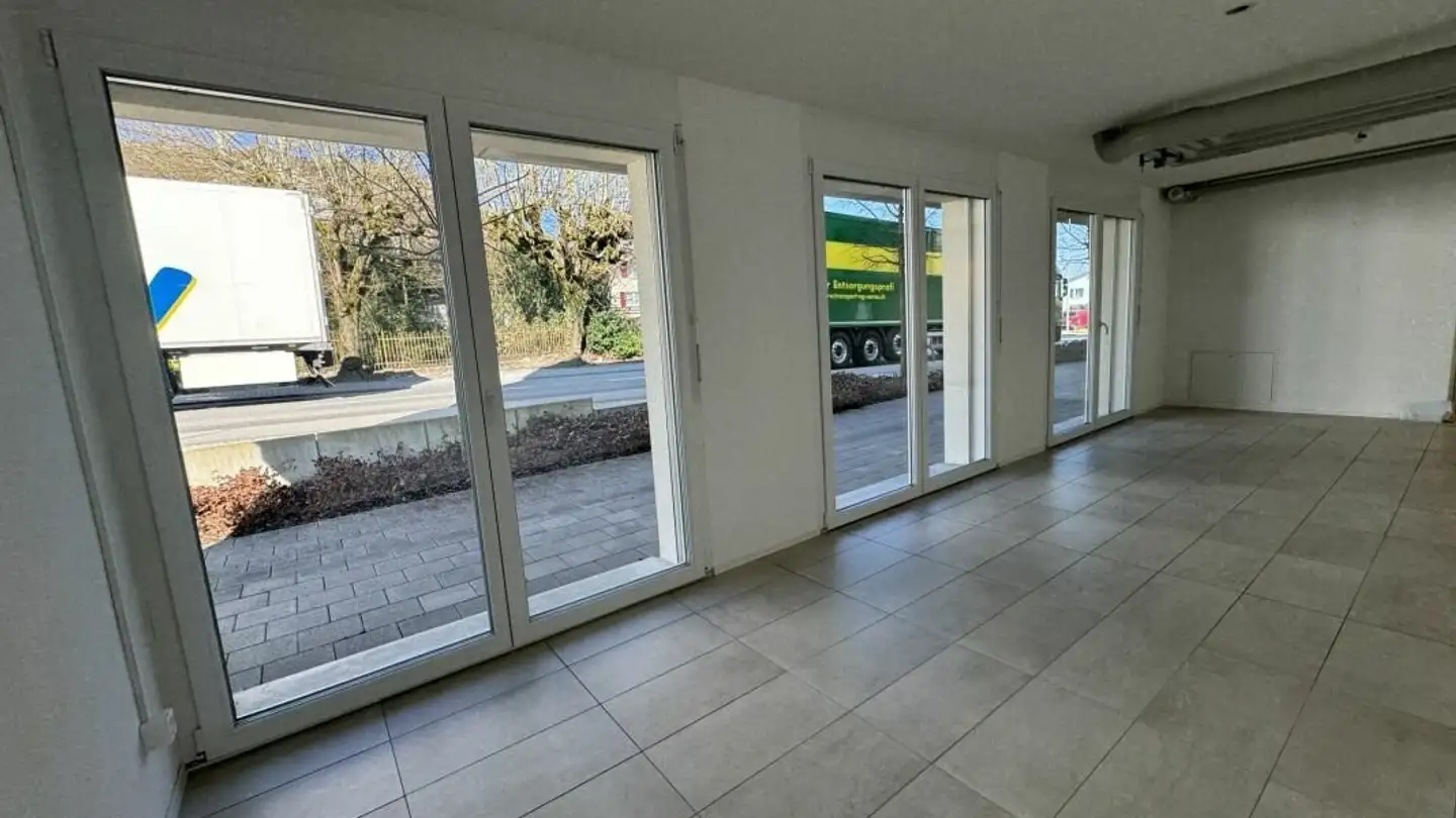 Bureau à louer - Striegelstrasse 33c, 5745 Safenwil - Photo 2