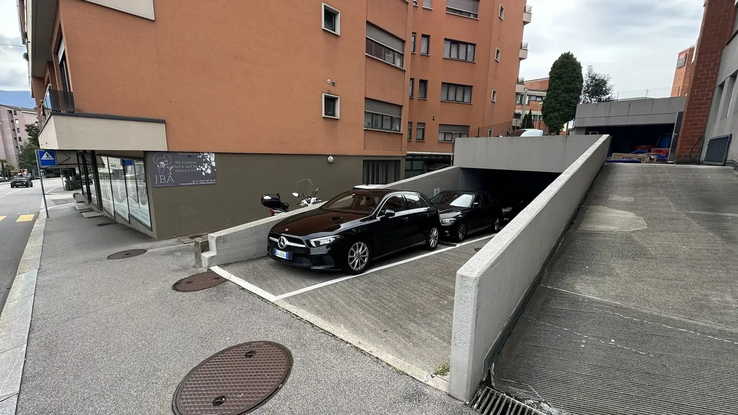 Einzelgarage mieten - Via Besso 47, 6900 Lugano - Foto 4