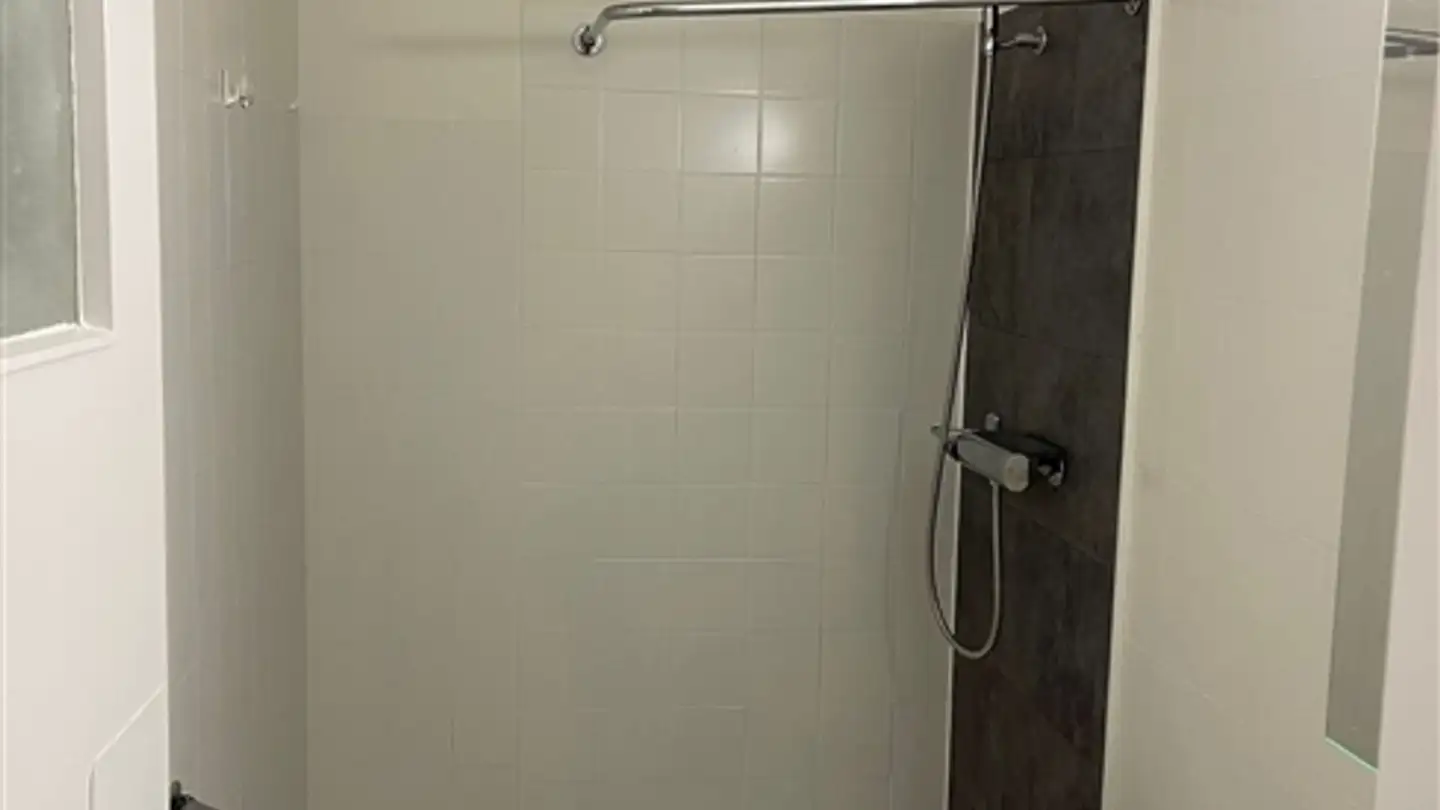 Wohnung mieten - Chemin Des Terrasses 12, 1820 Territet - Foto 3