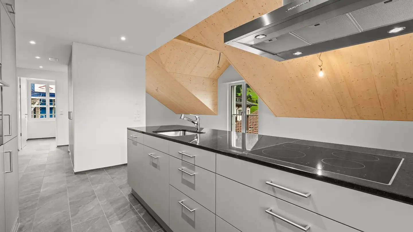 Attic flat for rent - Tschalunstrasse 2, 8843 Oberiberg