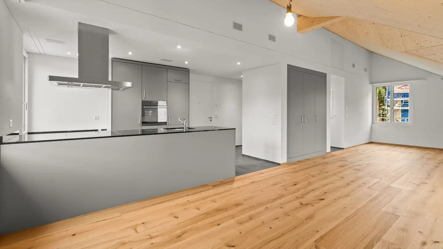 Attico in affitto - Tschalunstrasse 2, 8843 Oberiberg - Photo 3