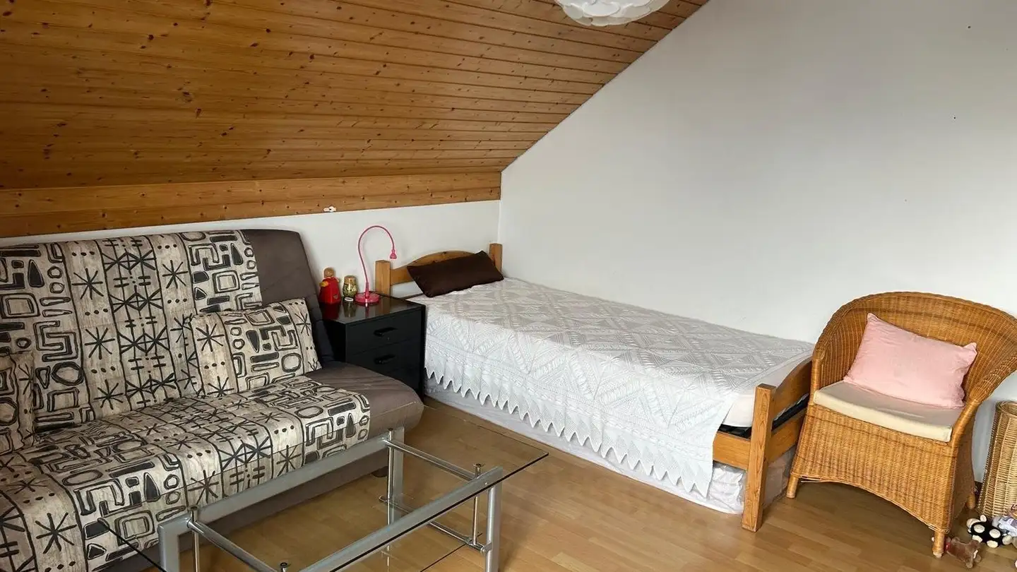 Apartment for rent - 1166 Perroy