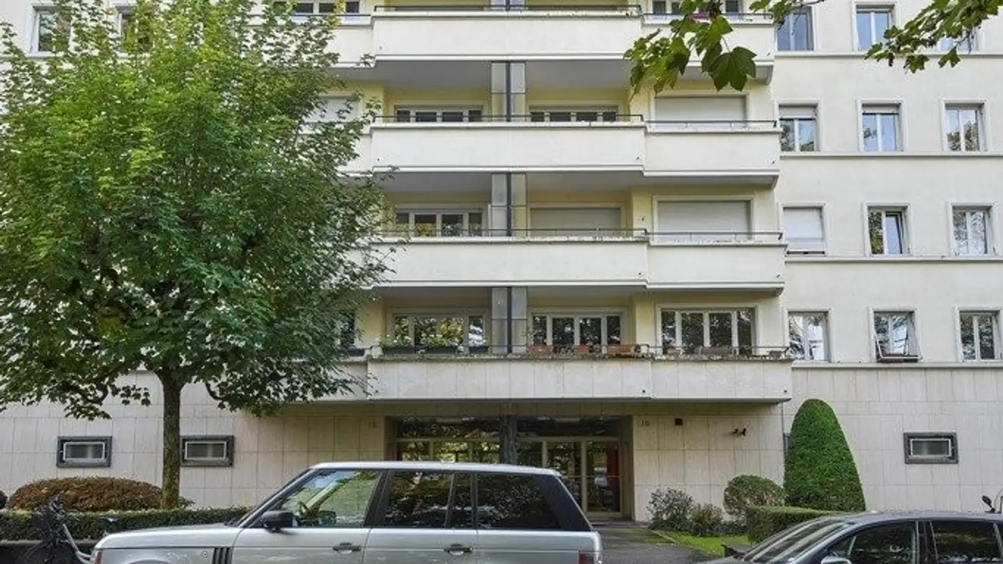Garage individuel à louer - Avenue Peschier 18, 1206 Genève
