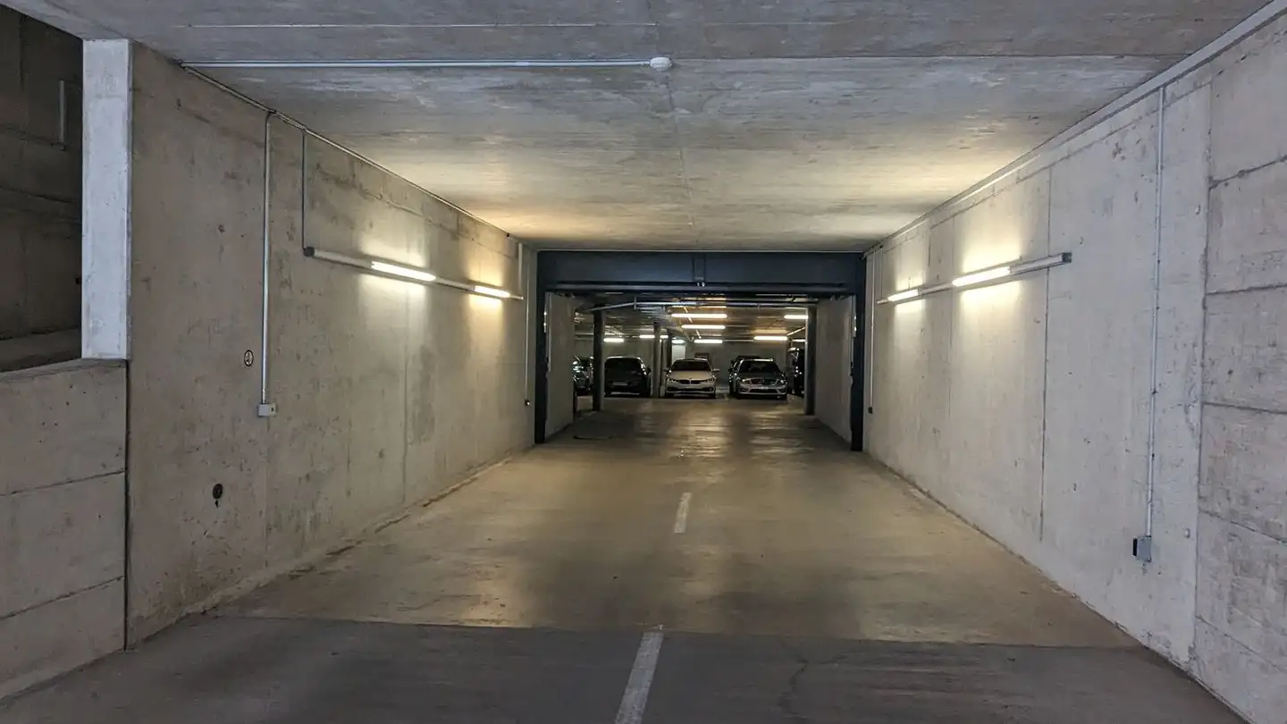Single garage for rent - Route Du Comptoir 13, 1700 Fribourg - Photo 2
