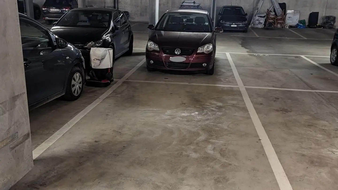 Single garage for rent - Route Du Comptoir 13, 1700 Fribourg