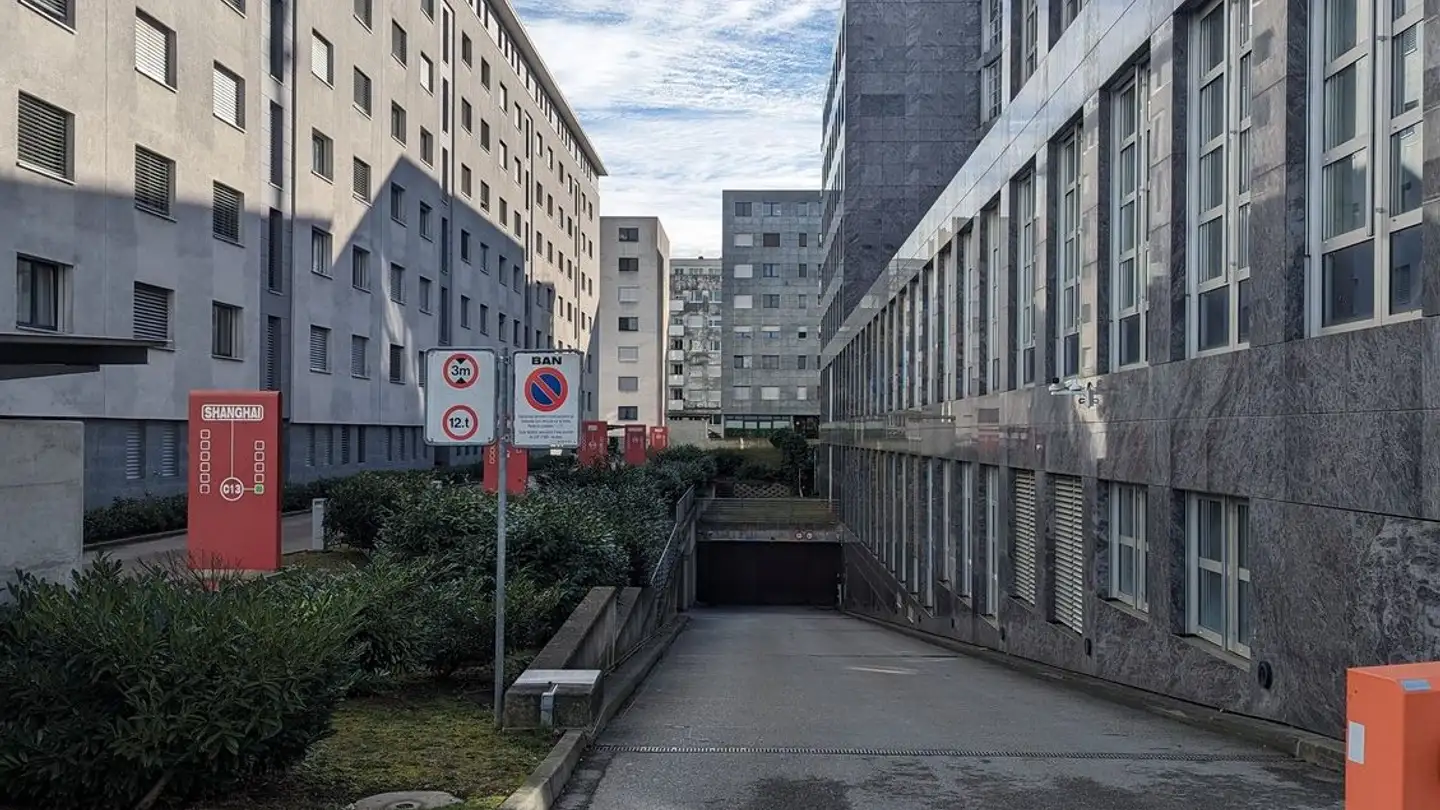 Single garage for rent - Route Du Comptoir 13, 1700 Fribourg - Photo 4