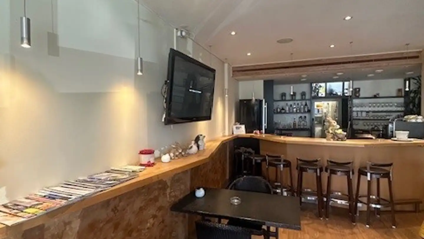 Bar in affitto - Zugerstrasse 39, 6330 Cham