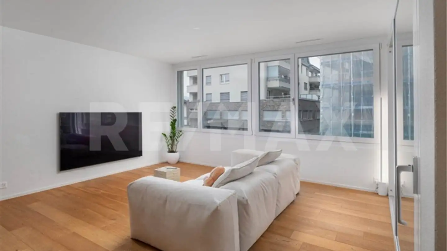 Apartment for sale - Bahnhofstrasse 3, 8854 Siebnen - Photo 2