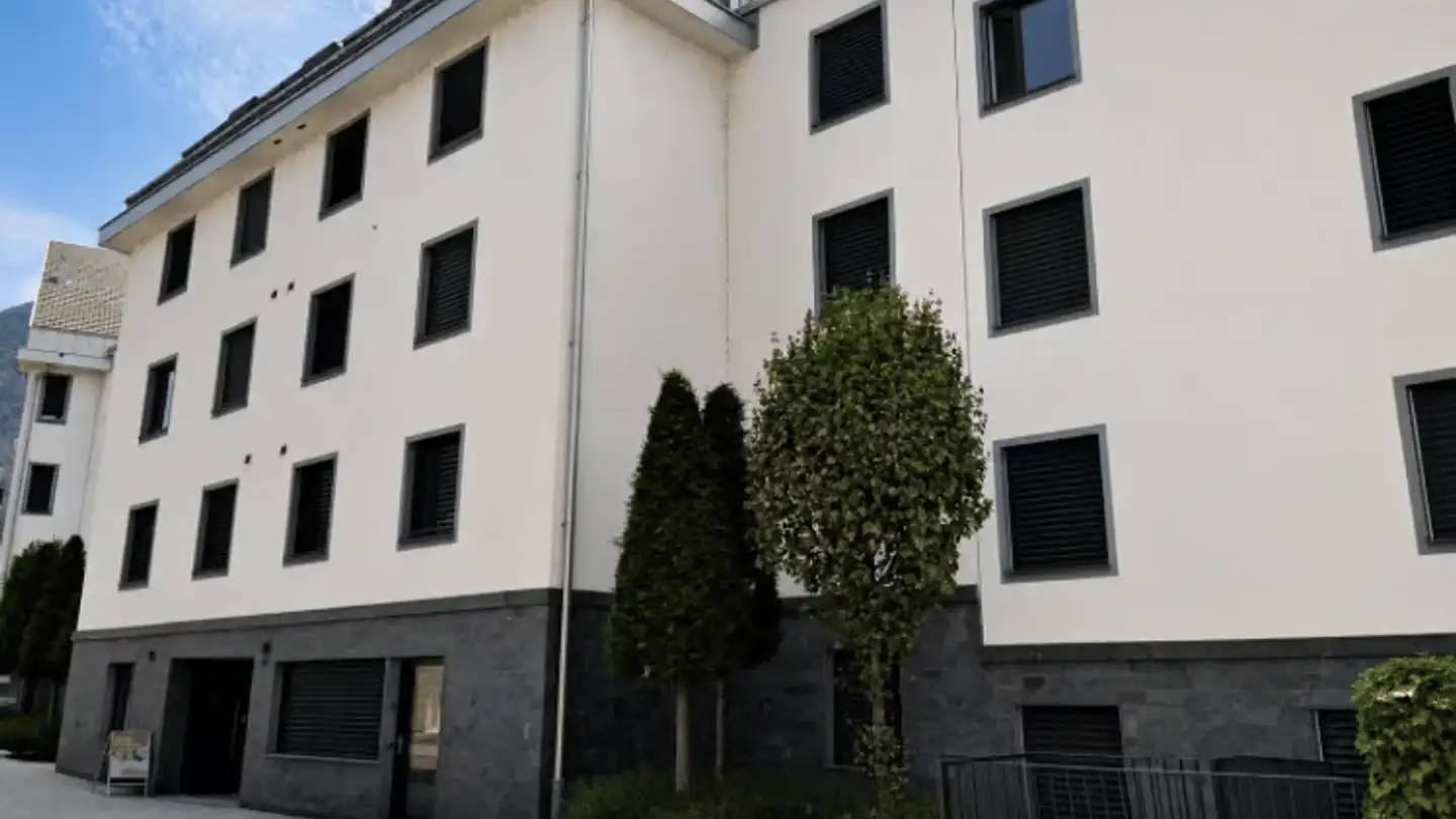 Edificio residenziale in vendita - Zürcherstrasse 13, 8854 Siebnen - Foto 2