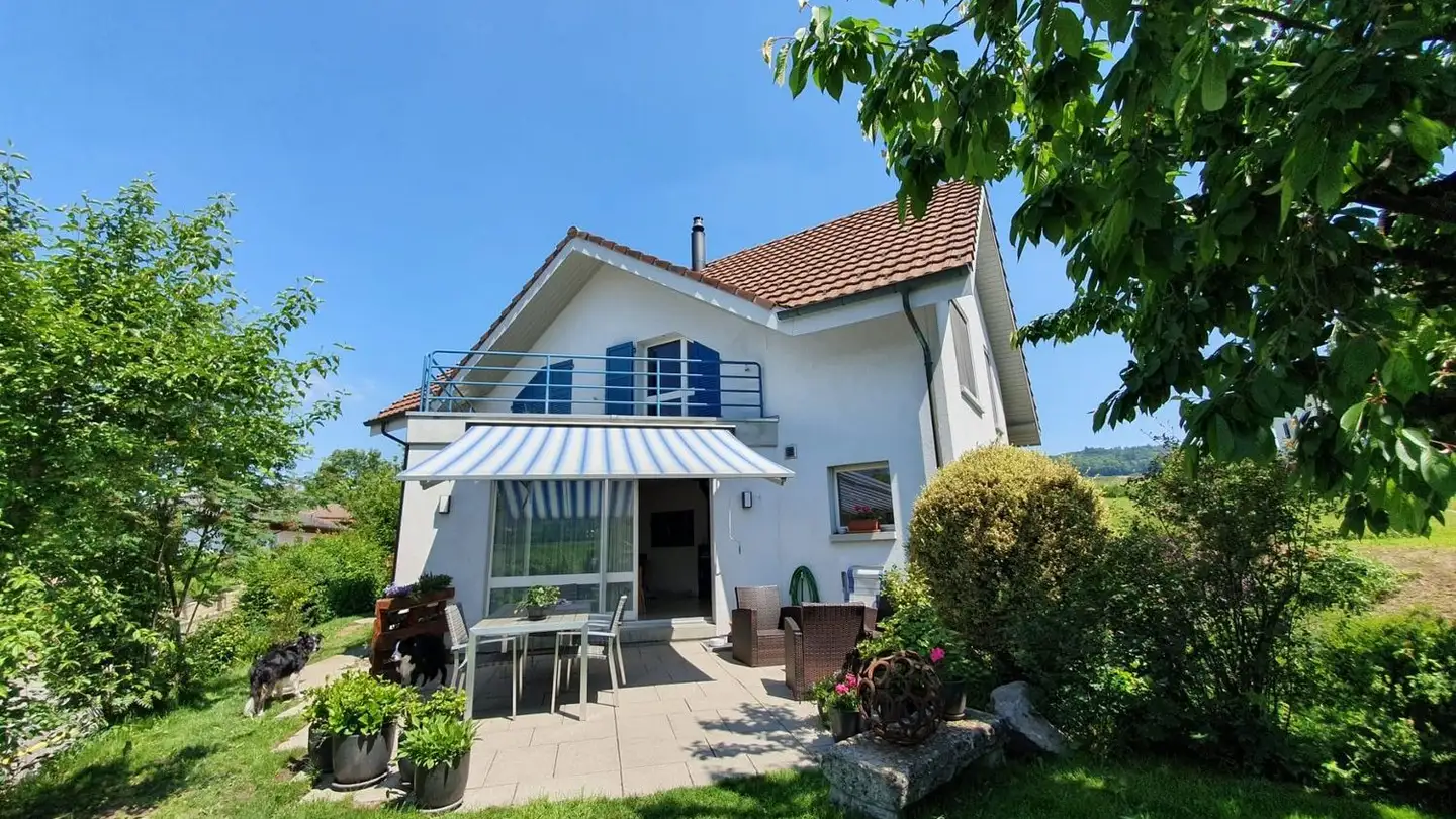 Single house for rent - Eichhofstrasse 4, 5604 Hendschiken