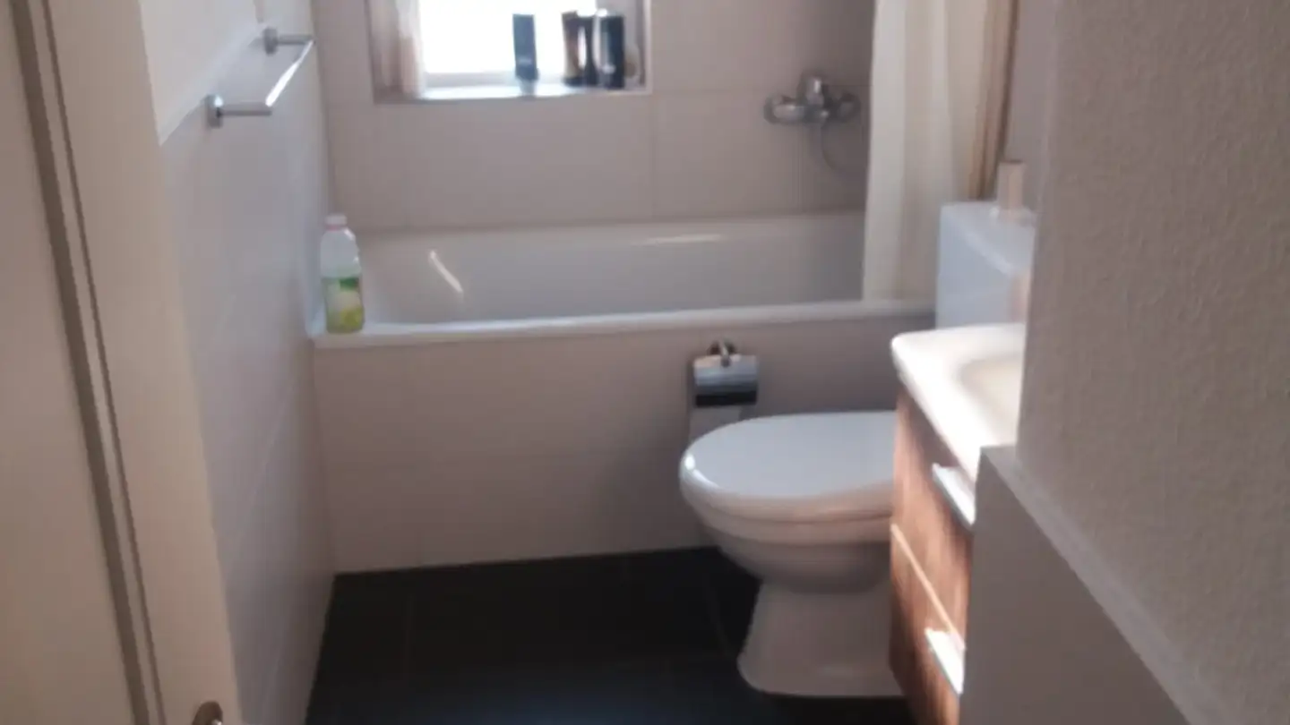 Zimmer mieten - Rebweg 8, 8134 Adliswil - Foto 4