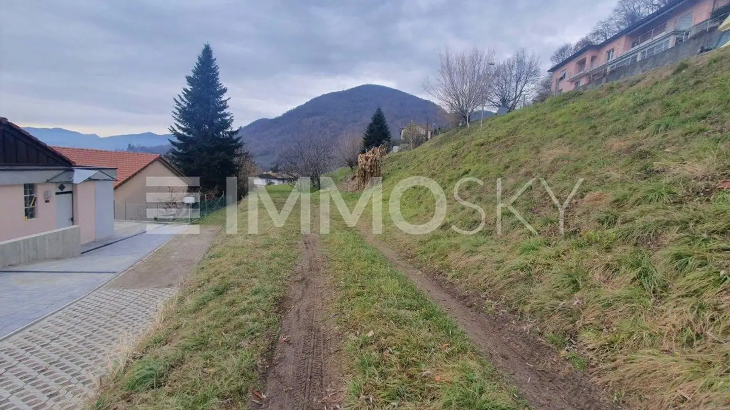 Constructible plot for sale - 6835 Morbio Superiore - Photo 4