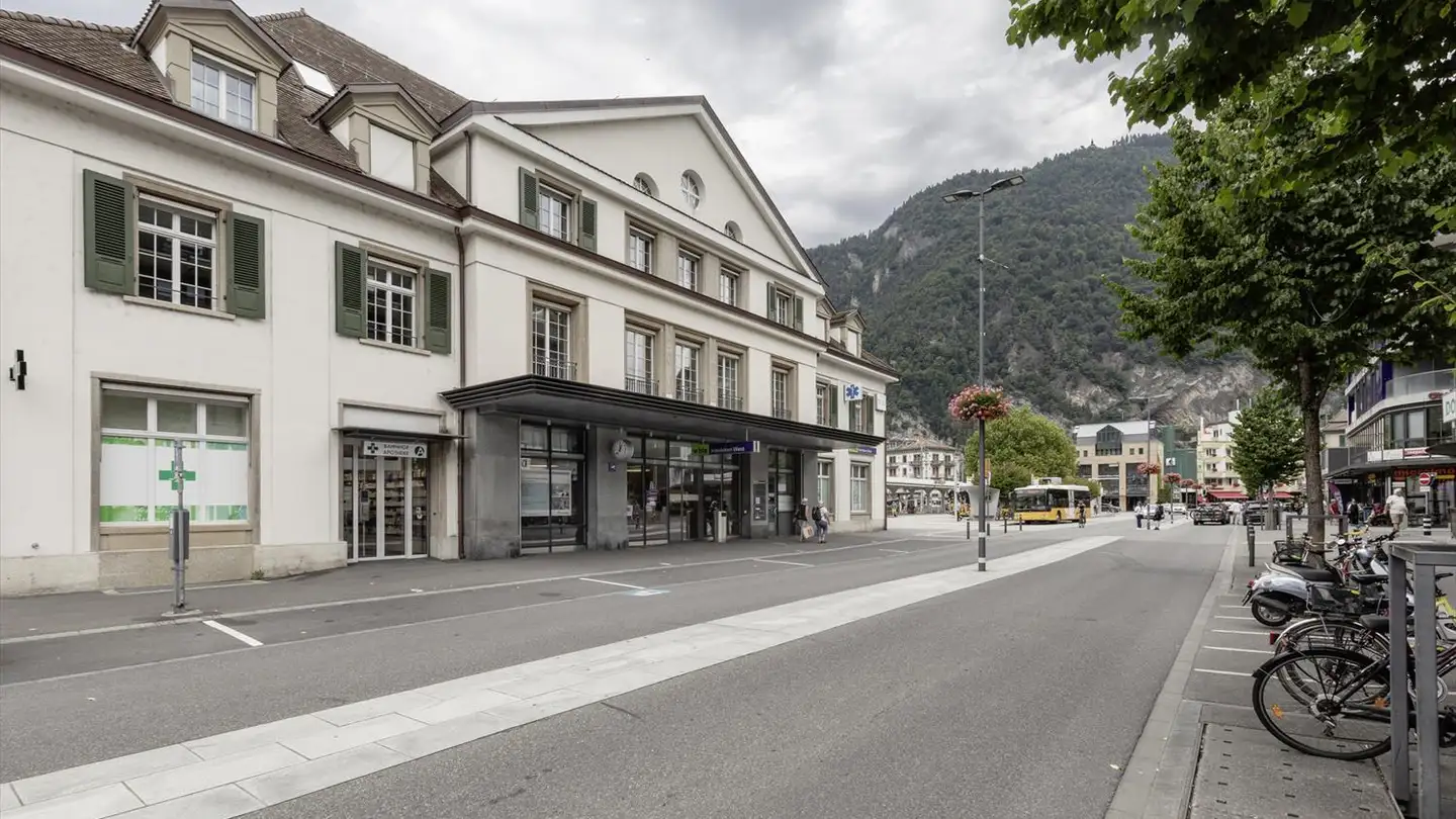 Commerciale in affitto - Bahnhofstrasse 28, 3800 Interlaken - Photo 2