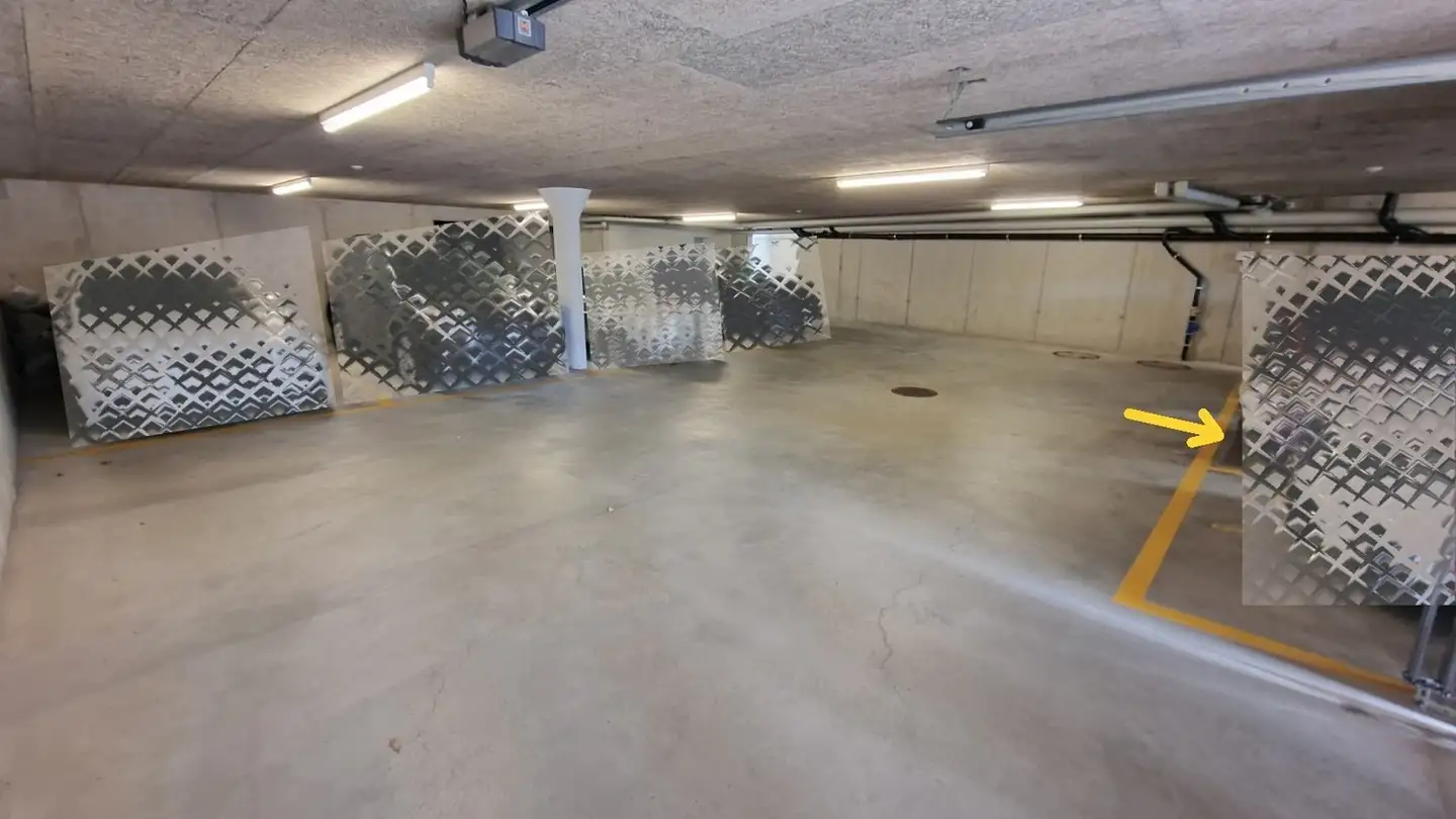 Place de parking extérieure à louer - Unterwiesstrasse 2, 8630 Rüti ZH - Photo 3