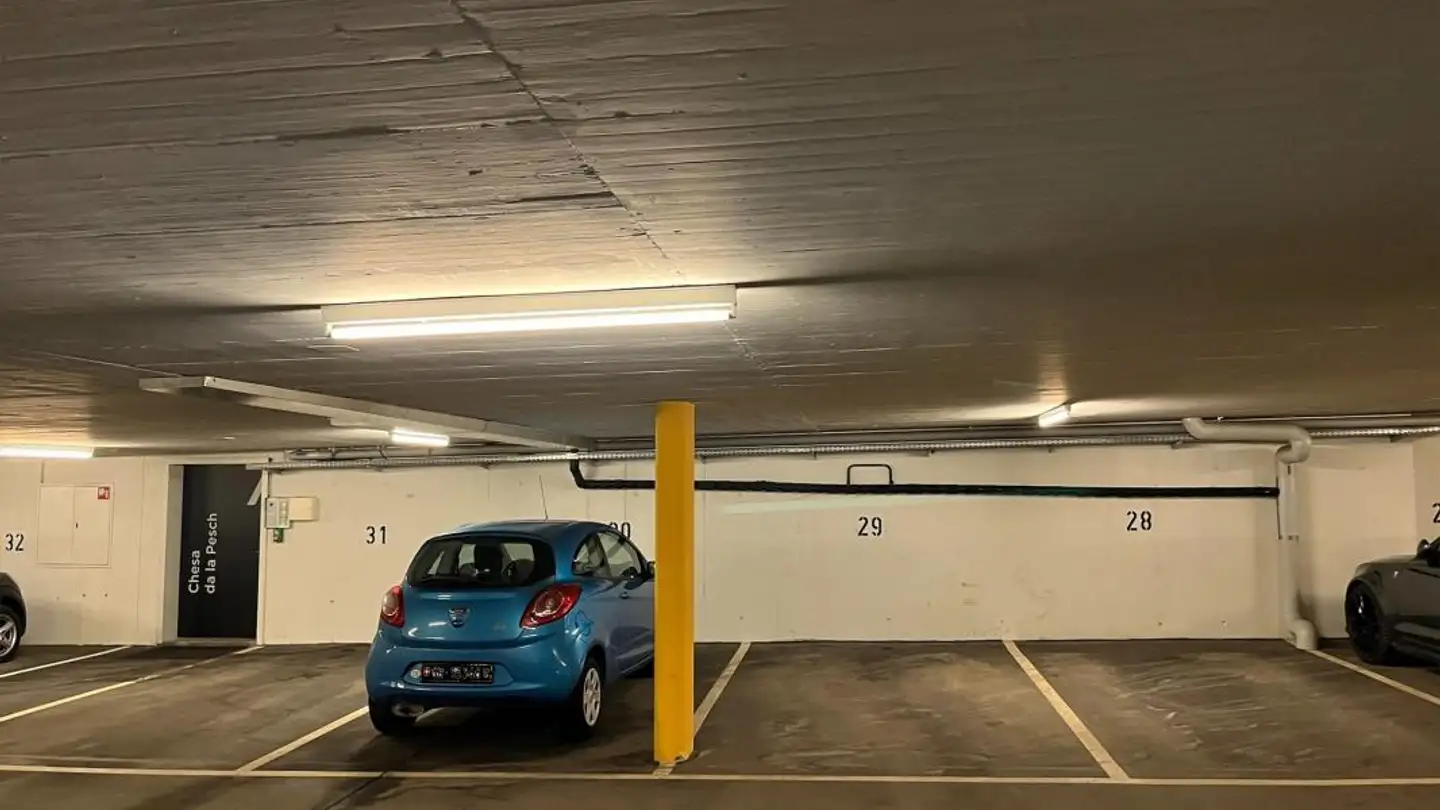 Garage singolo in affitto - Via Da Mulin 30, 7504 Pontresina