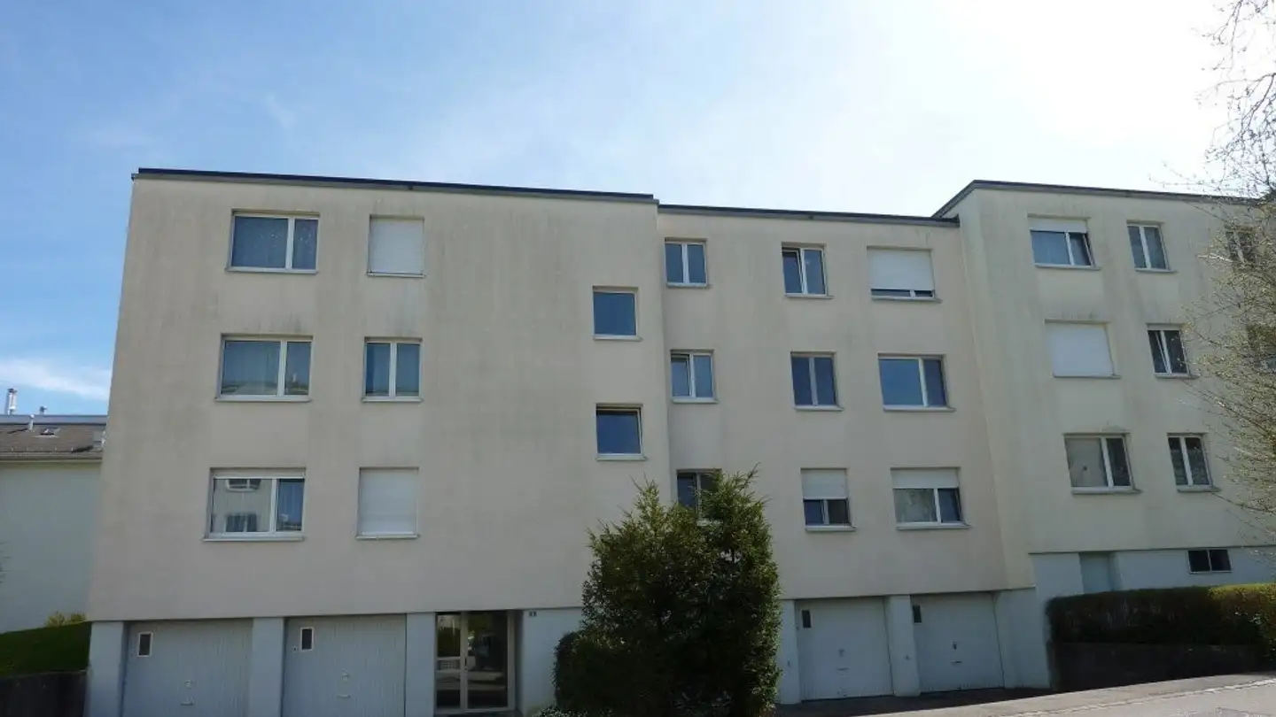 Wohnung mieten - Im Breiteli 3, 8117 Fällanden