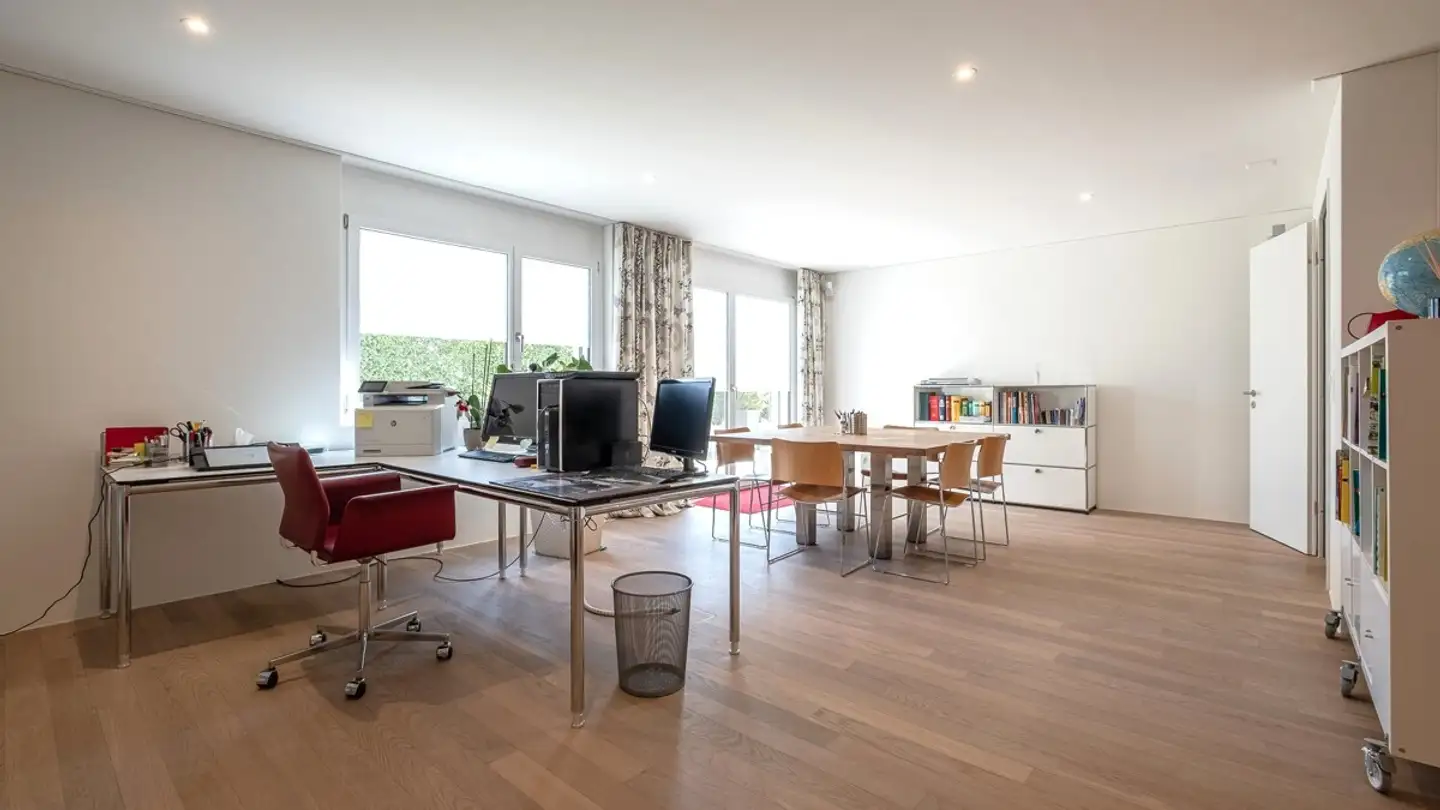 Gewerbe kaufen - Wangenstrasse 2a, 8604 Volketswil