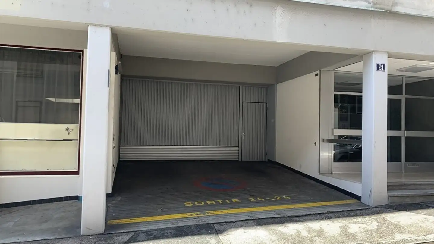 Single garage for rent - Rue Saint-Roch 21, 1004 Lausanne