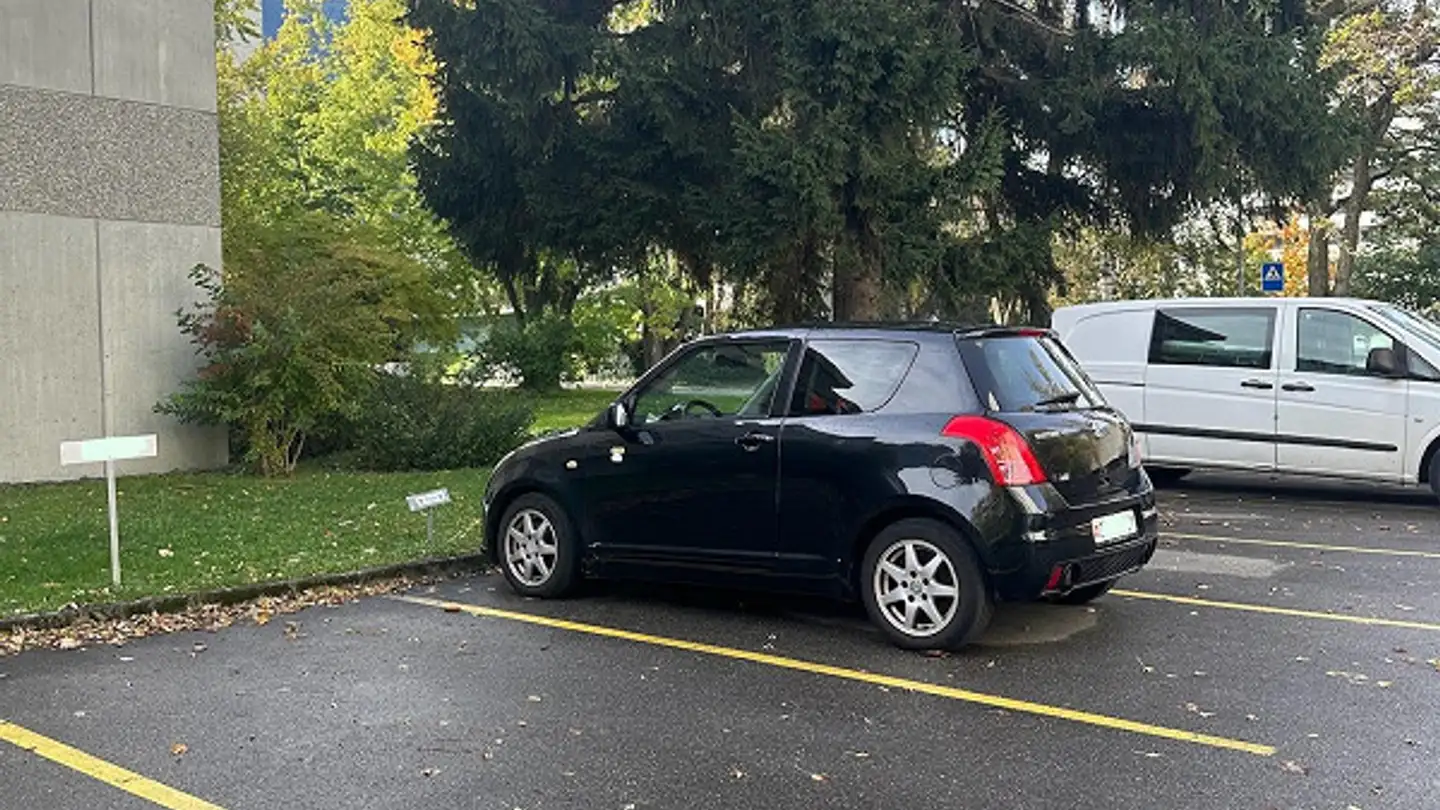 Outdoor parking space for rent - Wiesentalstrasse 95, 7000 Chur - Photo 3