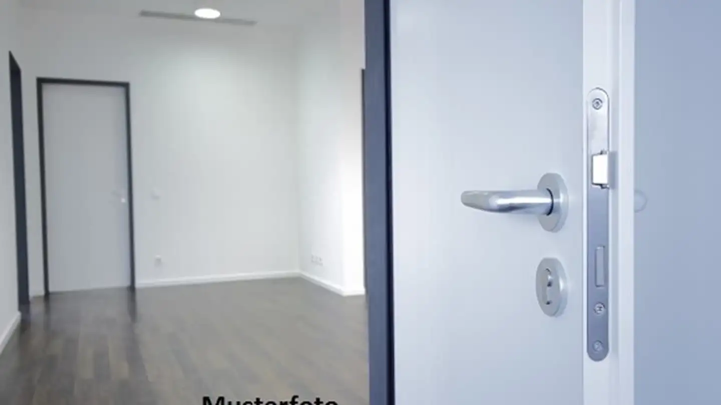 Gewerbe kaufen - 1053 Cugy VD