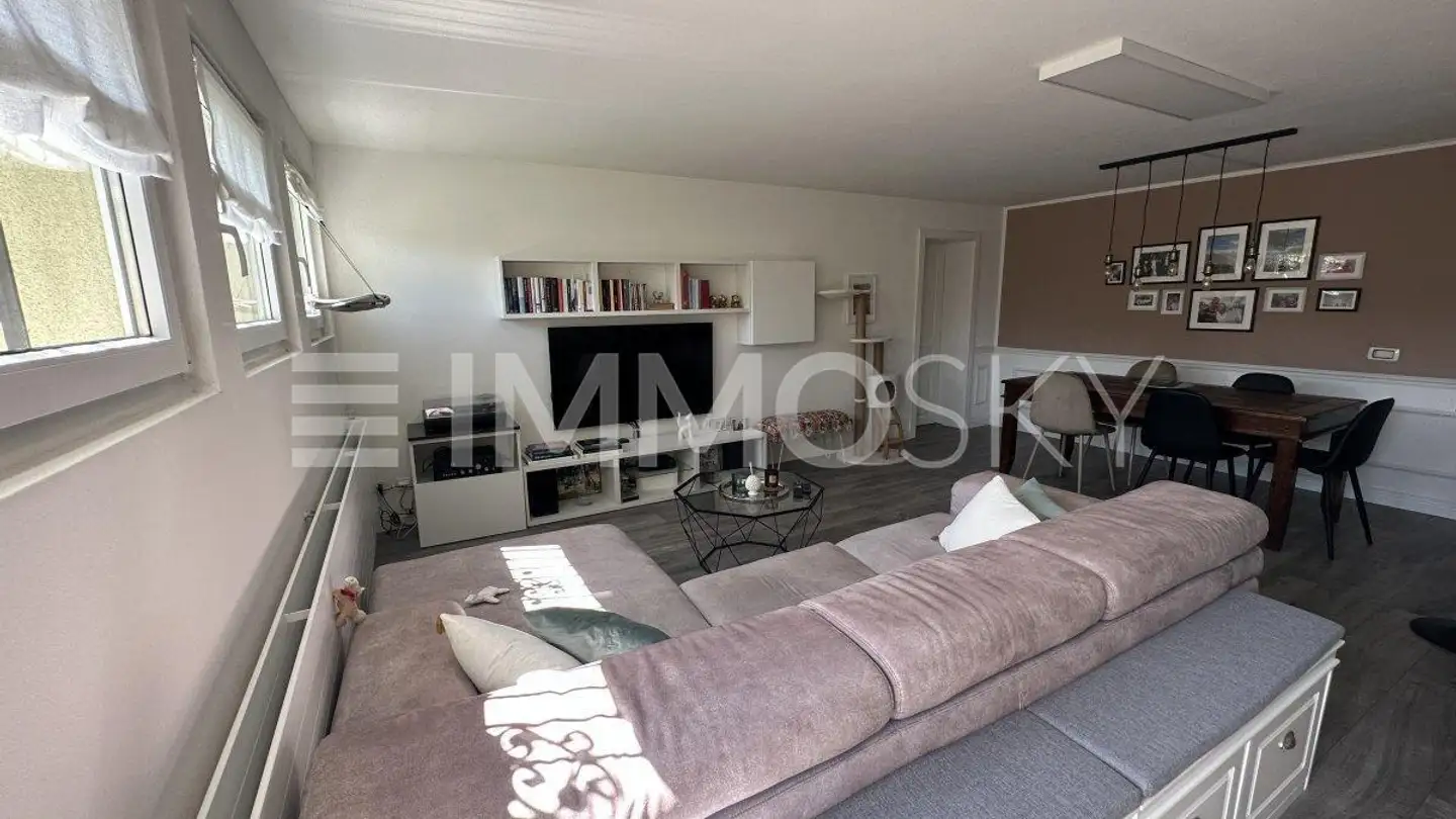 Maison atypique à vendre - 6984 Pura