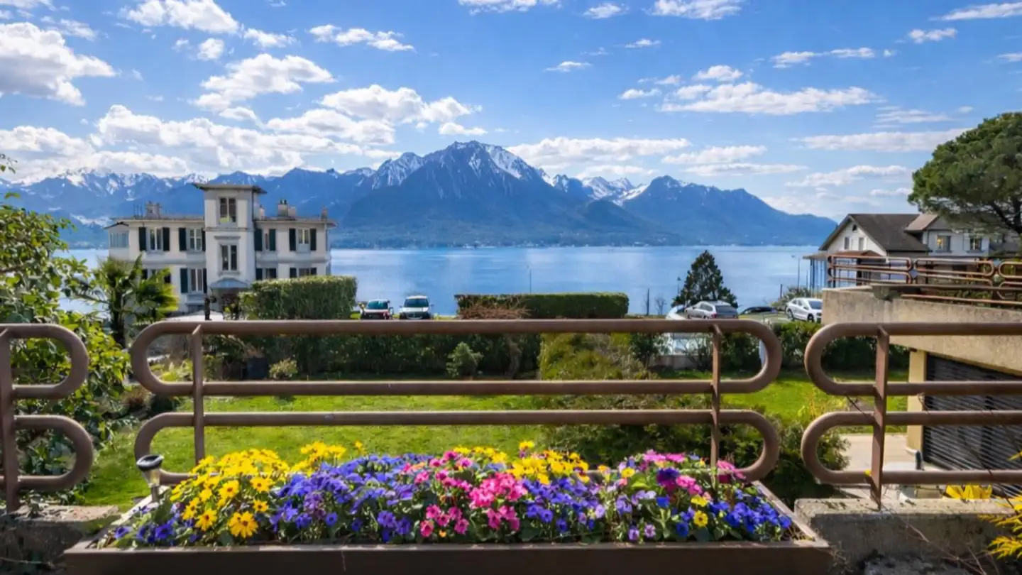 Appartamento in vendita - Chemin des Terrasses, 1820 Territet - Foto 2