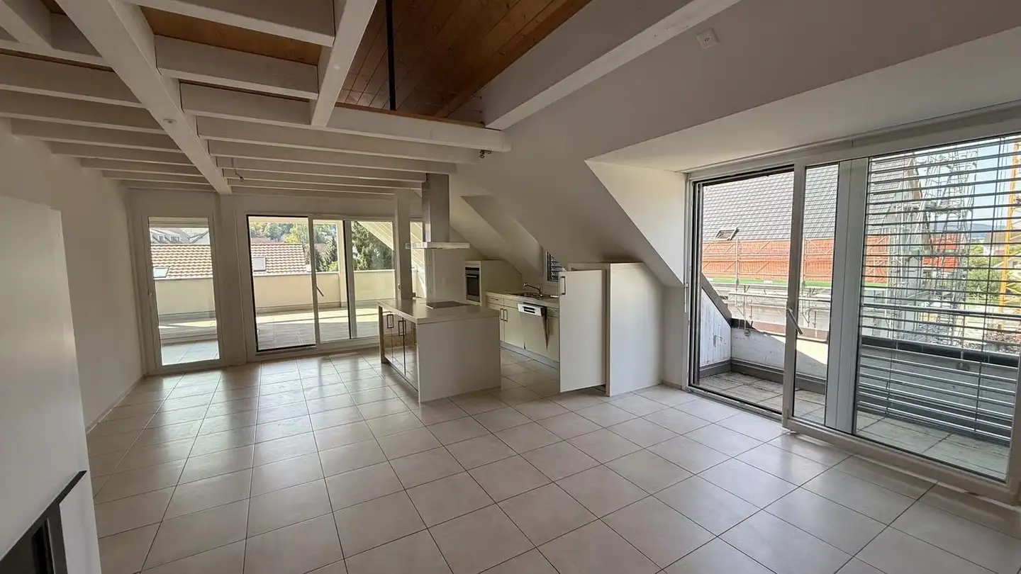 Attic flat for rent - Oberbodenstrasse 13, 5303 Würenlingen - Photo 2
