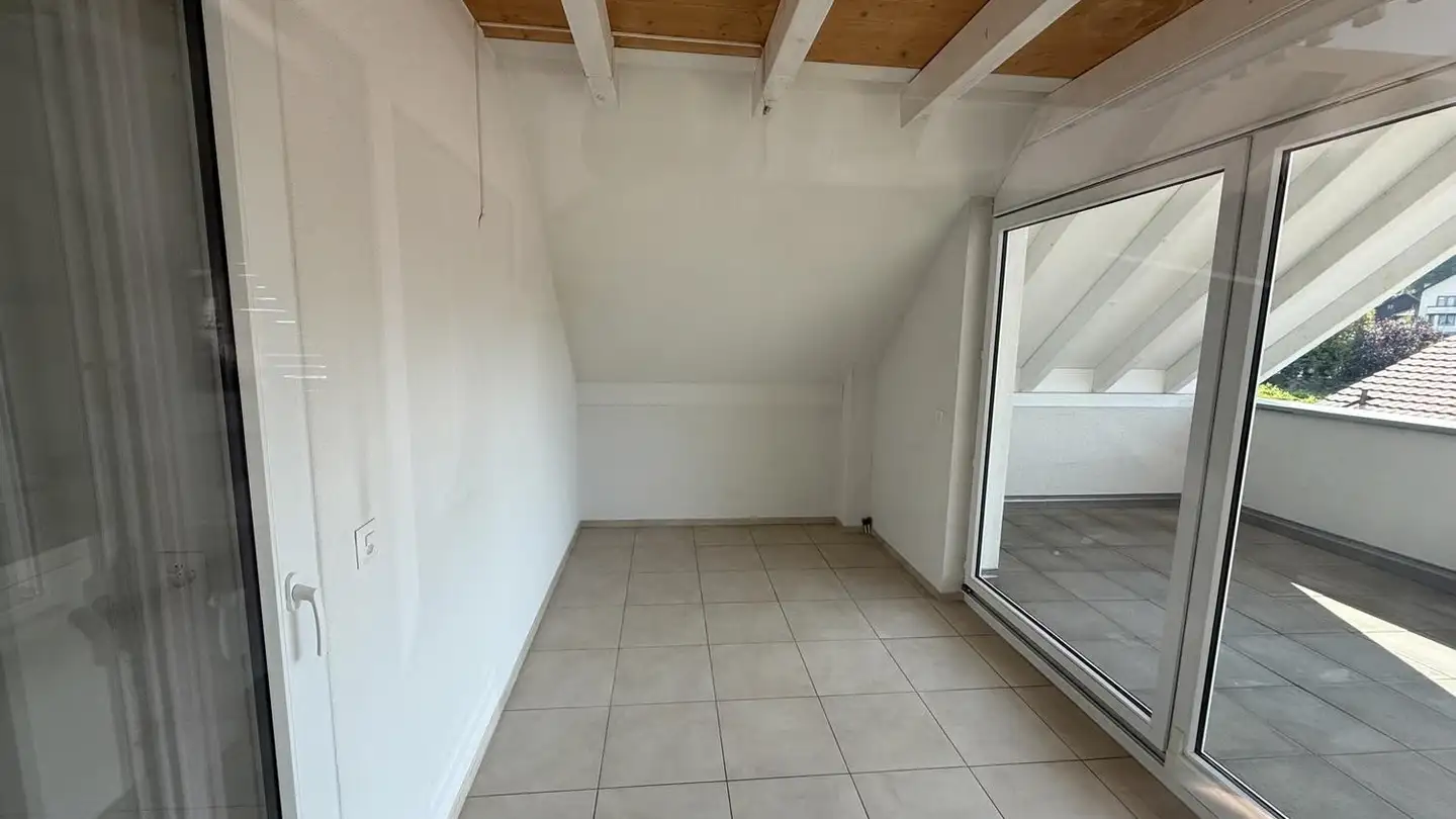 Attic flat for rent - Oberbodenstrasse 13, 5303 Würenlingen - Photo 3