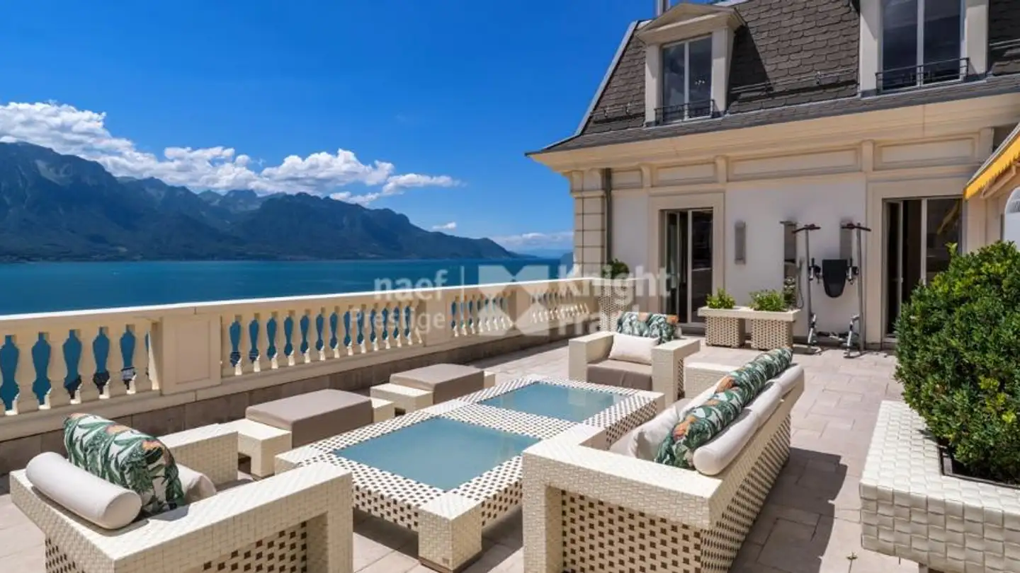 Penthouse for sale - 1820 Montreux