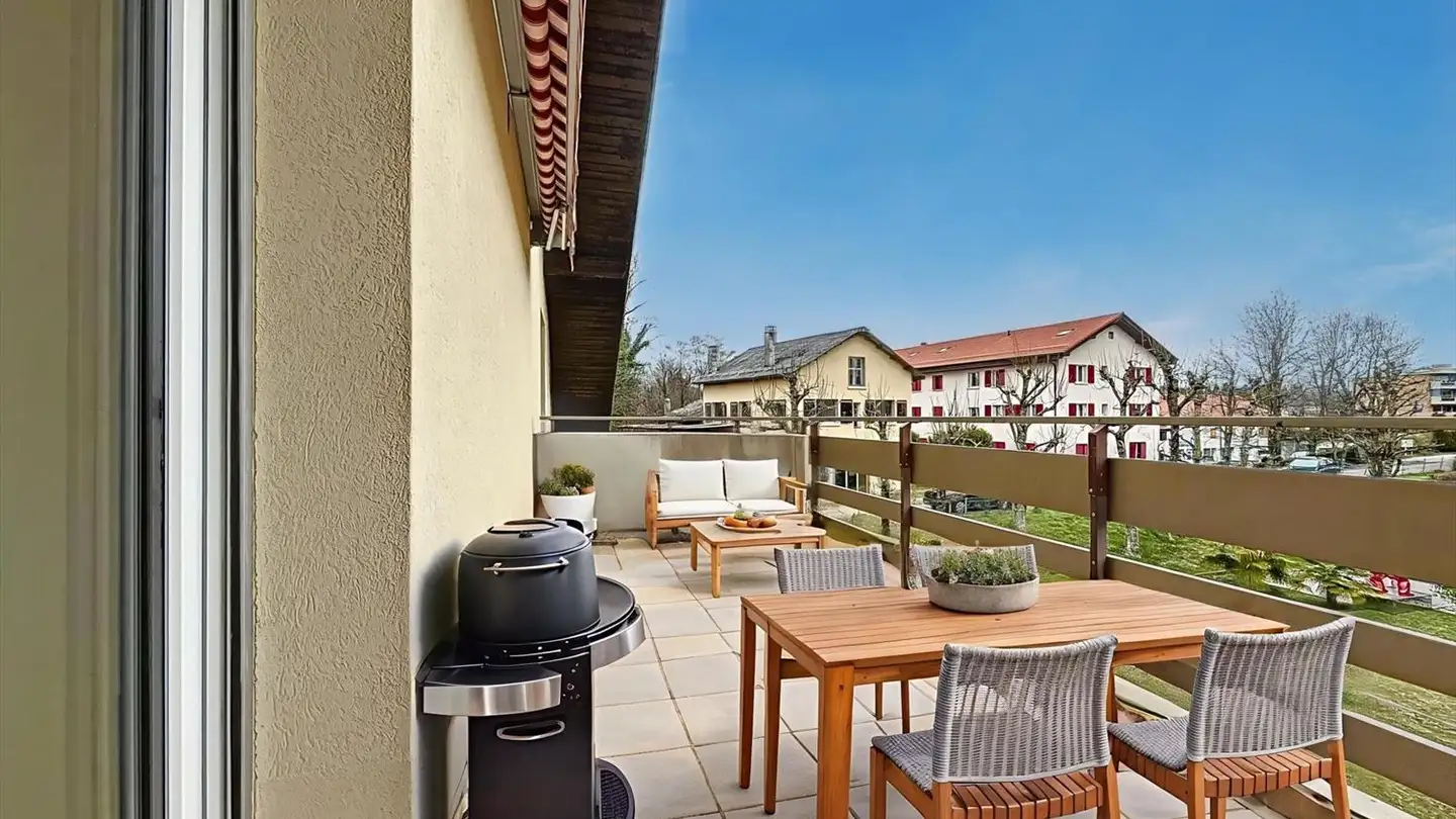 Dachgeschosswohnung mieten - Chemin de la Combe 8, 1131 Tolochenaz - Foto 2