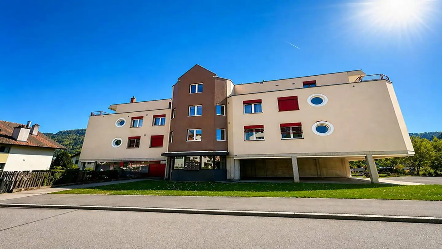 Apartment for sale - 2740 Moutier - Photo 4
