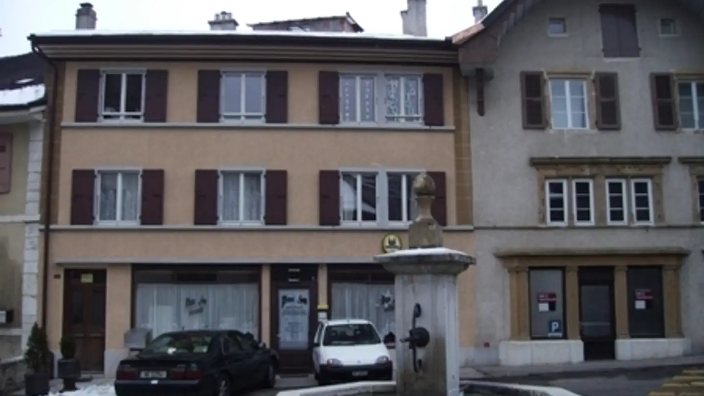 Parcheggio esterno in affitto - Rue Du Petit-Berne 5a, 2035 Corcelles NE