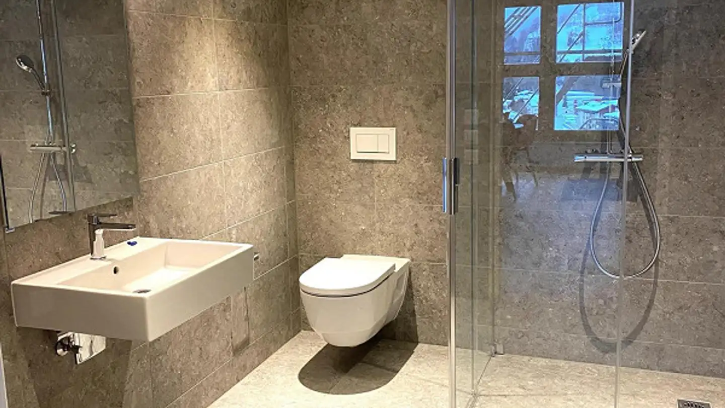 Appartement à louer - Via Ospedal, 7130 Ilanz - Photo 2