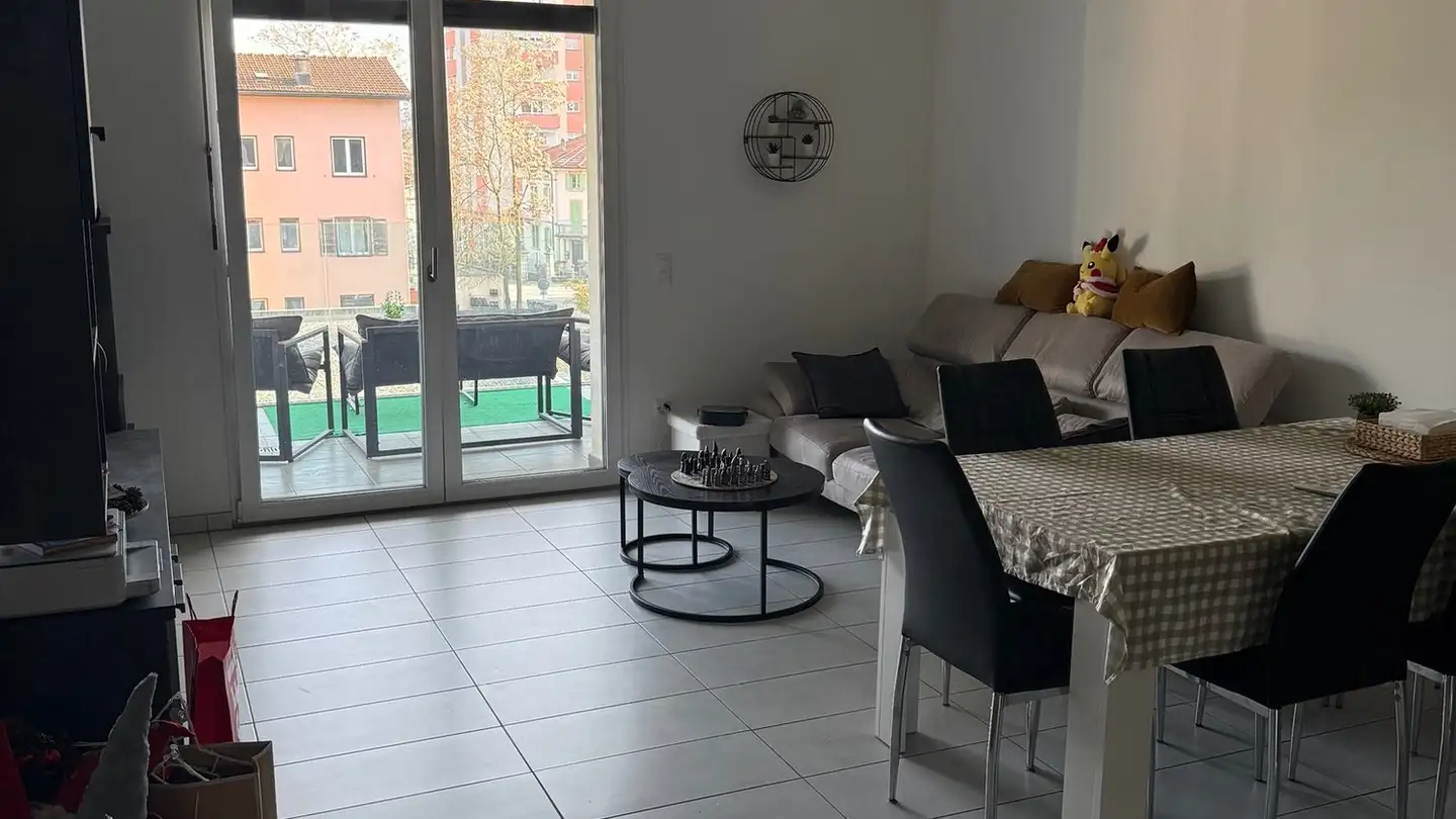 Apartment for rent - Viale Carlo Pereda 5, 6828 Balerna