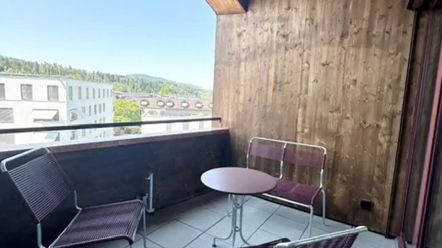 Wohnung mieten - Langholzstrasse 14, 8618 Oetwil am See