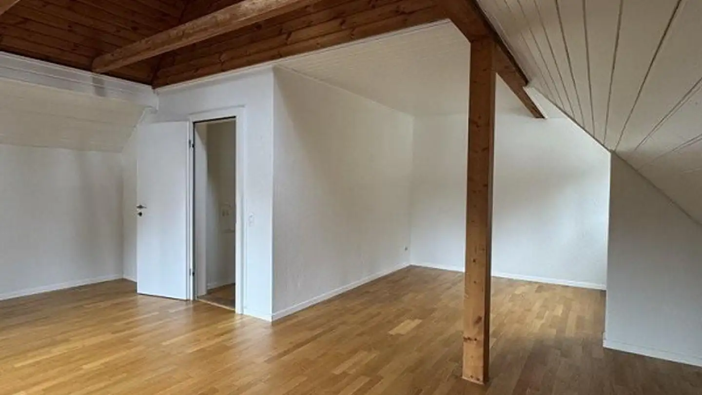 Wohnung mieten - Trichtenhauser Strasse 59, 8125 Zollikerberg - Foto 3