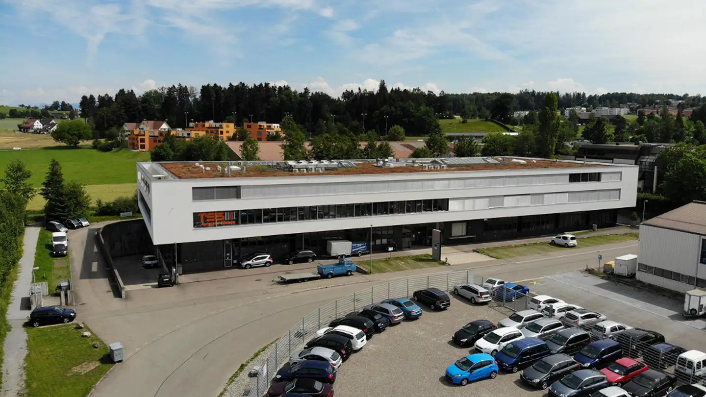Lagerraum mieten - Industriestrasse 8, 8618 Oetwil am See
