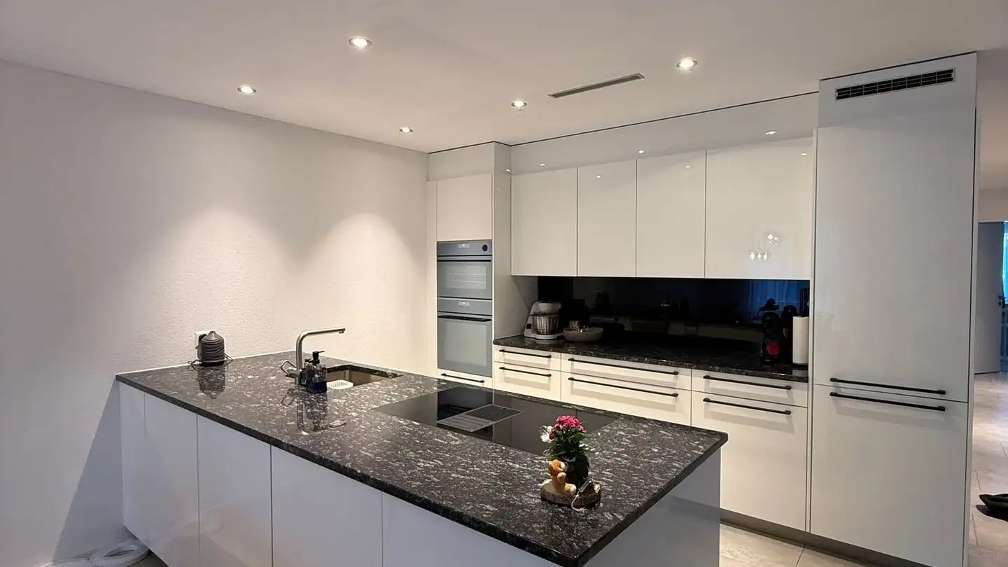 Terrassenwohnung kaufen - Solistrasse 37a, 8180 Bülach