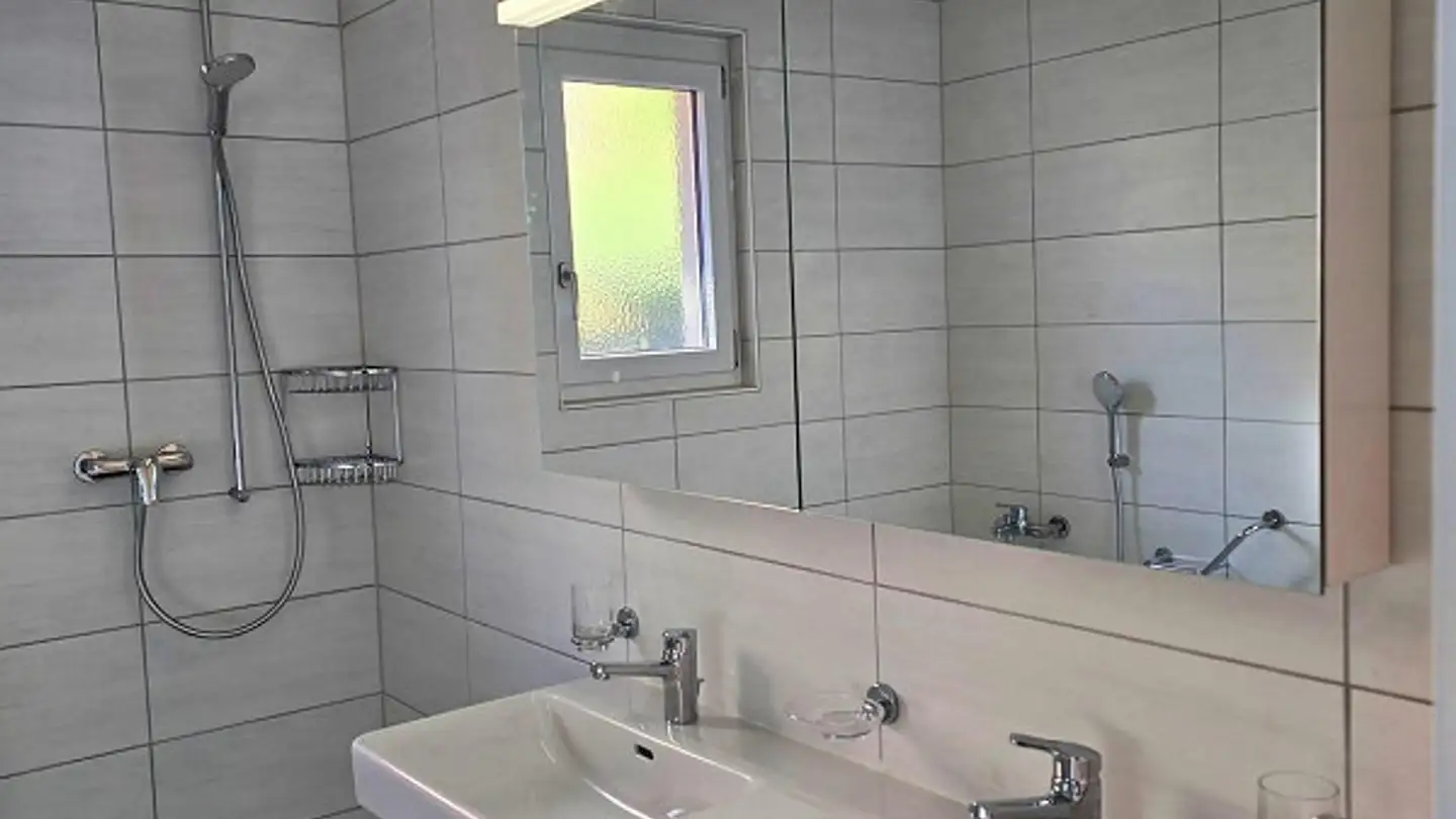 Appartement à louer - Riedstrasse 49, 3626 Hünibach - Photo 4