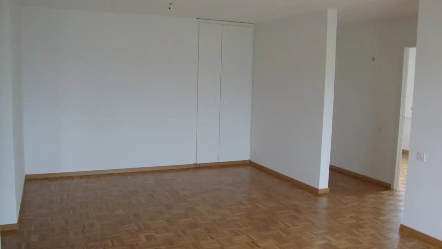 Apartment for rent - Rue Du Chalet 18, 2300 La Chaux-de-Fonds - Photo 4
