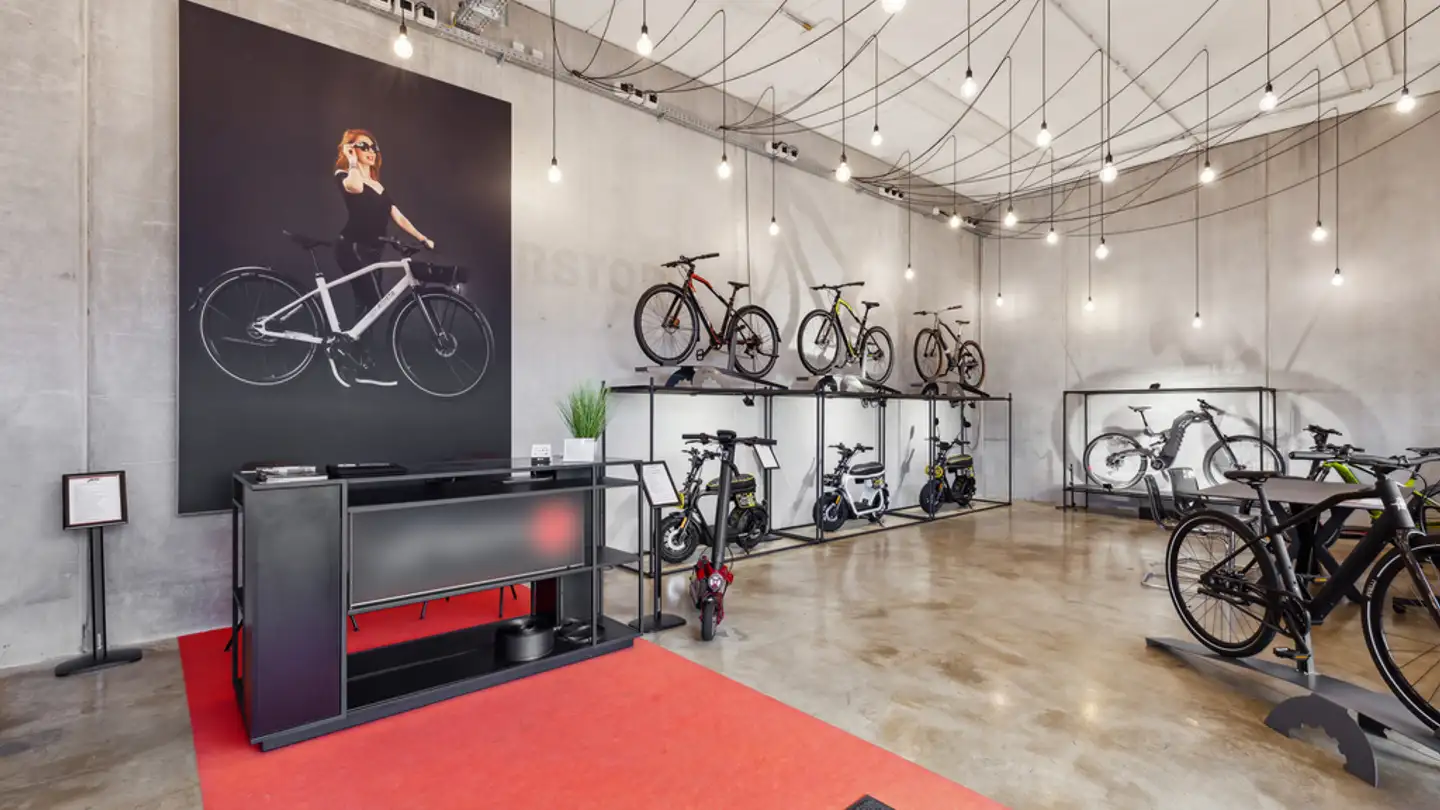 Magasin à louer - Industriestrasse 2, 8207 Schaffhausen - Photo 2