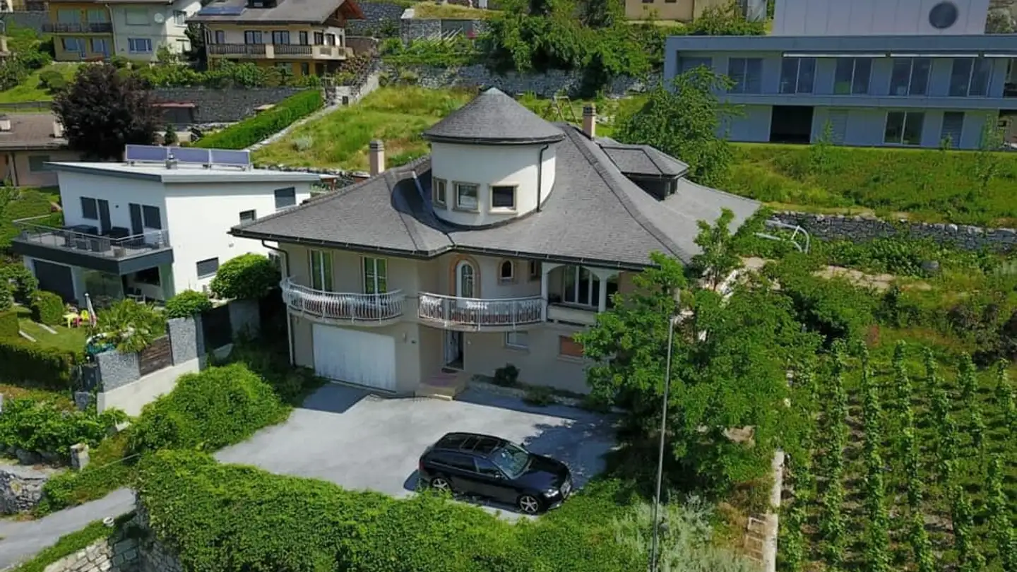 Single house for sale - 3953 Leuk Stadt