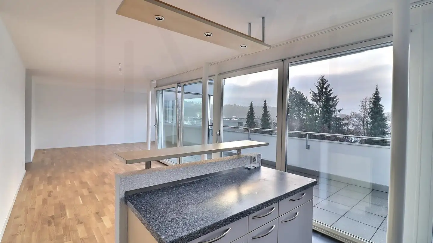 Penthouse for rent - Rue De La Berra 52, 1630 Bulle - Photo 4