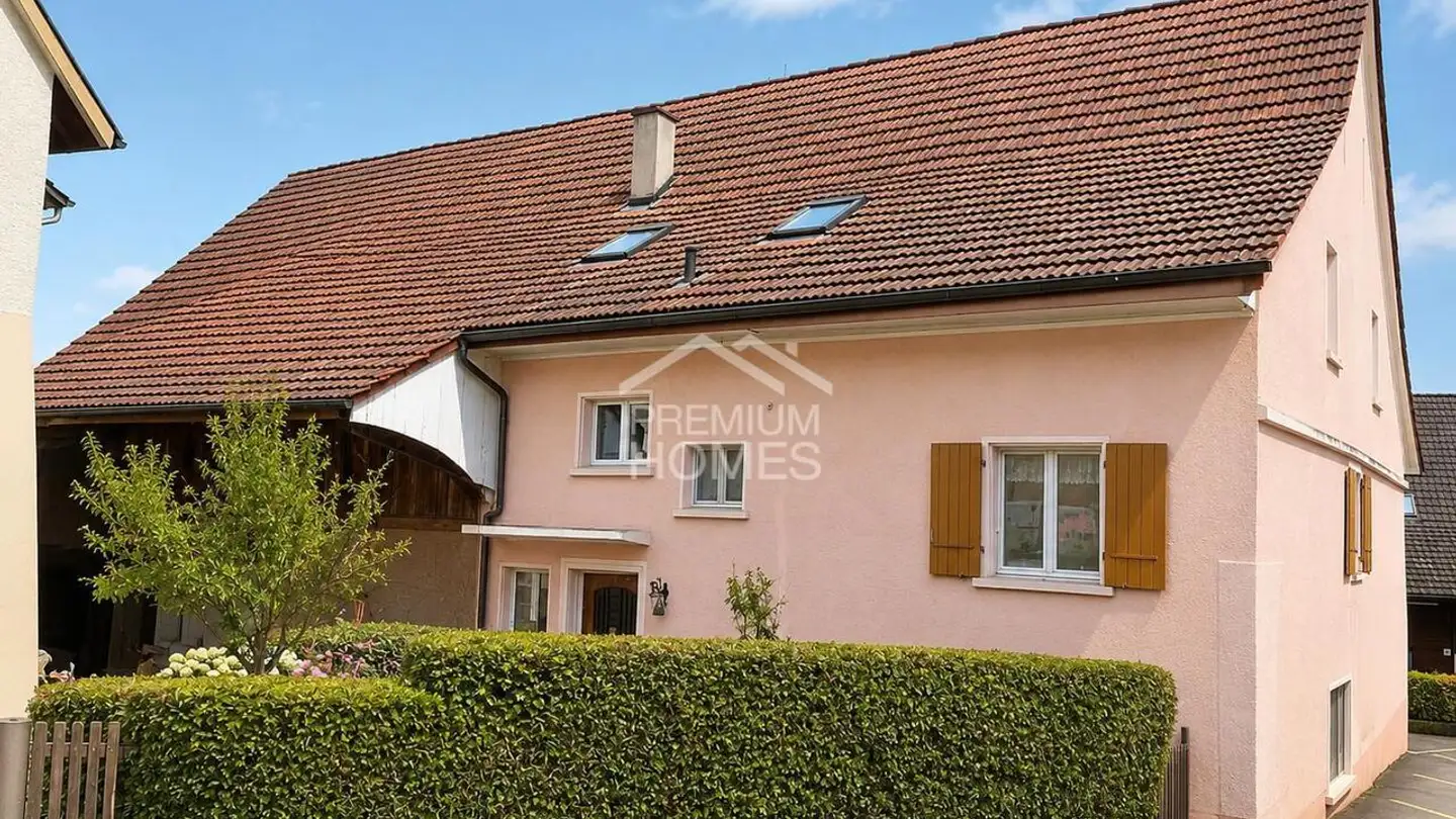Fattoria in vendita - 4224 Nenzlingen