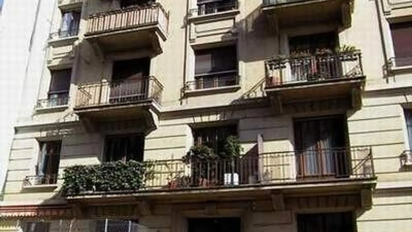Duplex for rent - Rue Emile- Yung 15, 1205 Genève